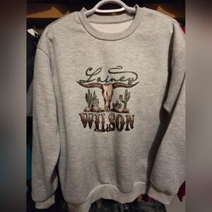 Super Cute Lainey Wilson Sweater Size Small